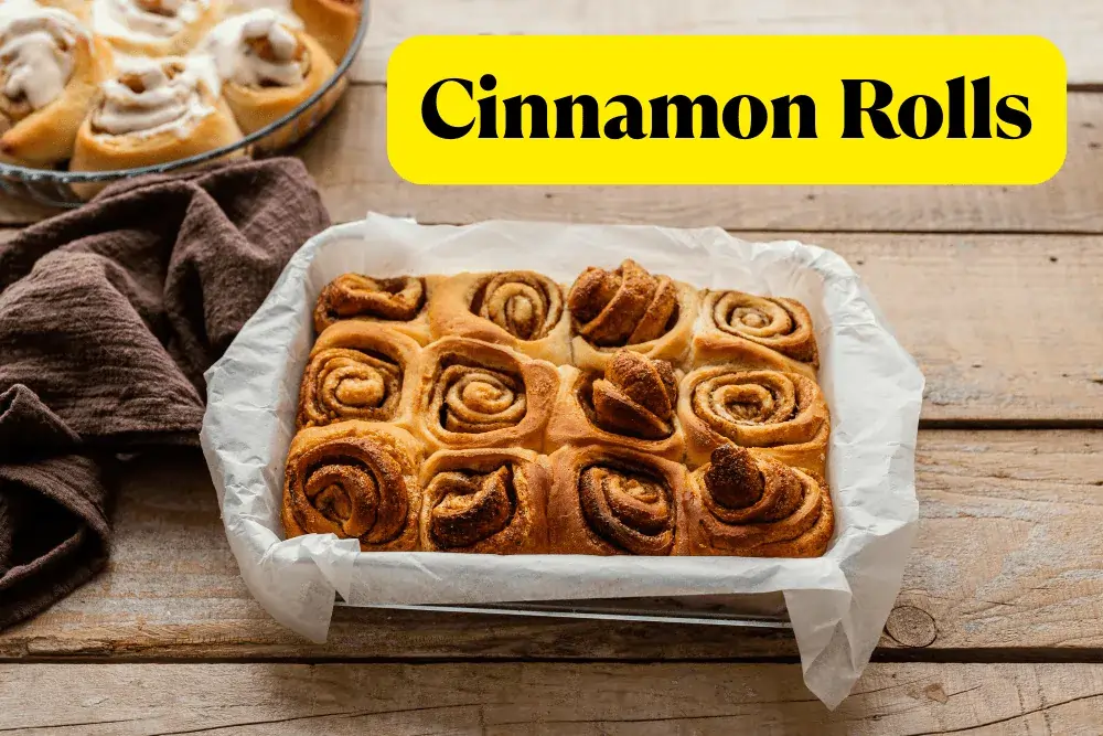 Easy Homemade Presents – Homemade Food Gifts cinnamon rolls on a basket